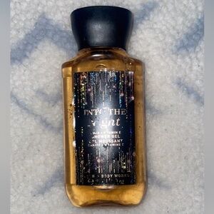 Bath & Body Works Into the Night Shower Gel